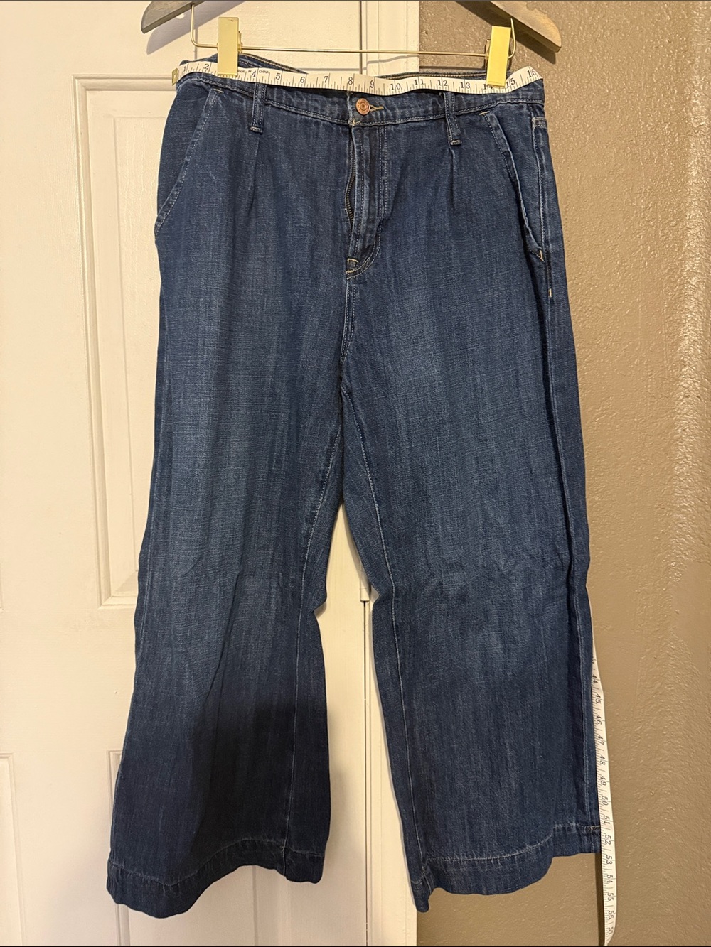 Classic women’s Dark Blue Wide-Leg Jeans